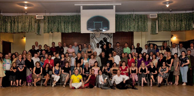 Club Milonga group shot from June 30, 2009
